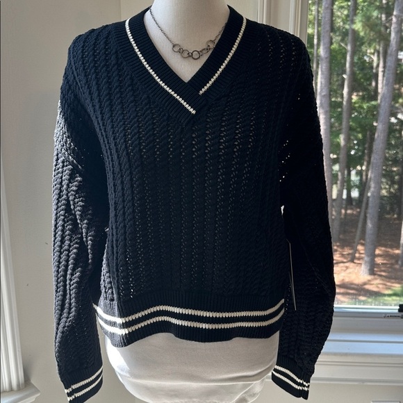 TUCKERNUCK Black Cropped Irene Sweater, Medium, 100% Cotton, NWT - Picture 3 of 10